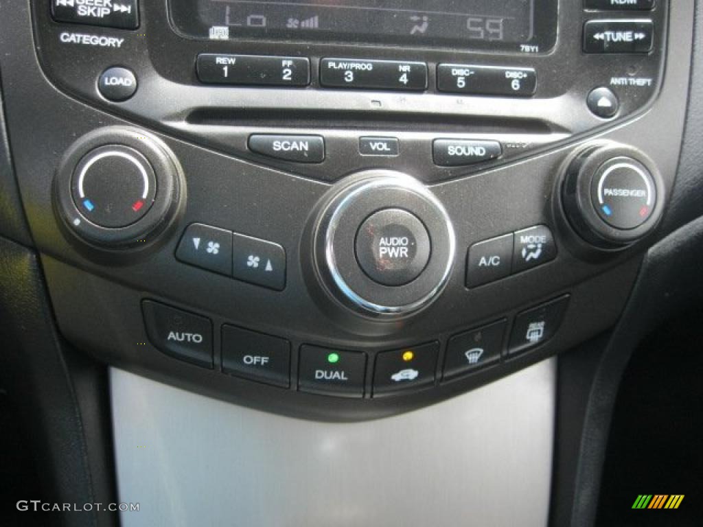 2005 Honda Accord EX V6 Coupe Controls Photo #48163052