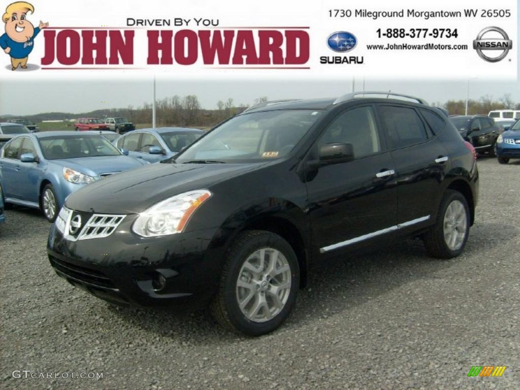 2011 Rogue SL AWD - Wicked Black / Black photo #1