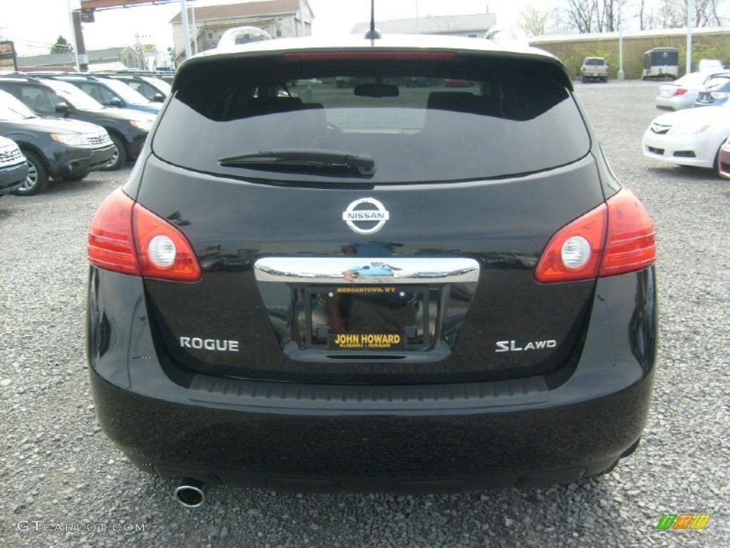 2011 Rogue SL AWD - Wicked Black / Black photo #8