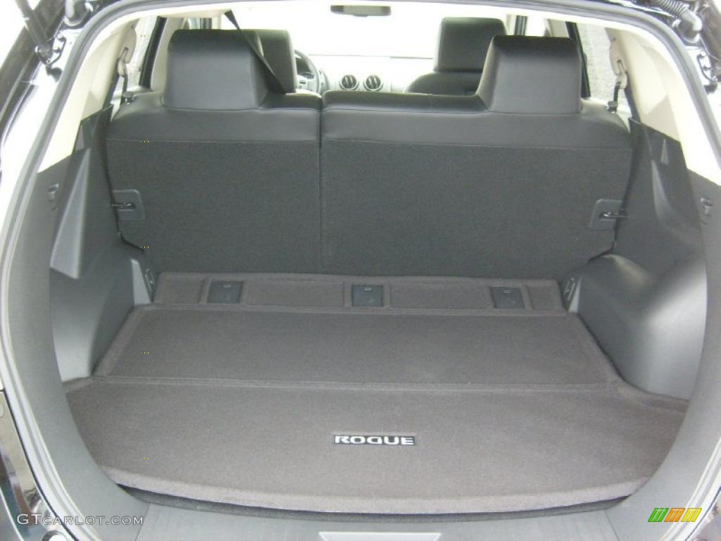 2011 Rogue SL AWD - Wicked Black / Black photo #16