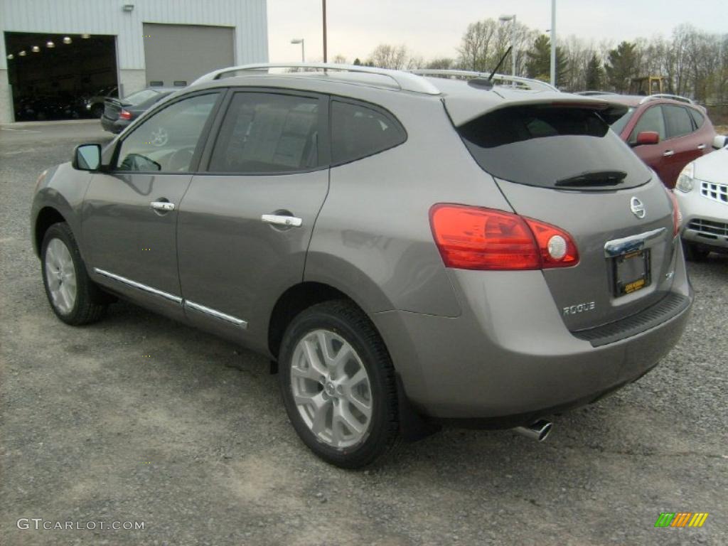 2011 Rogue SL AWD - Platinum Graphite / Black photo #2