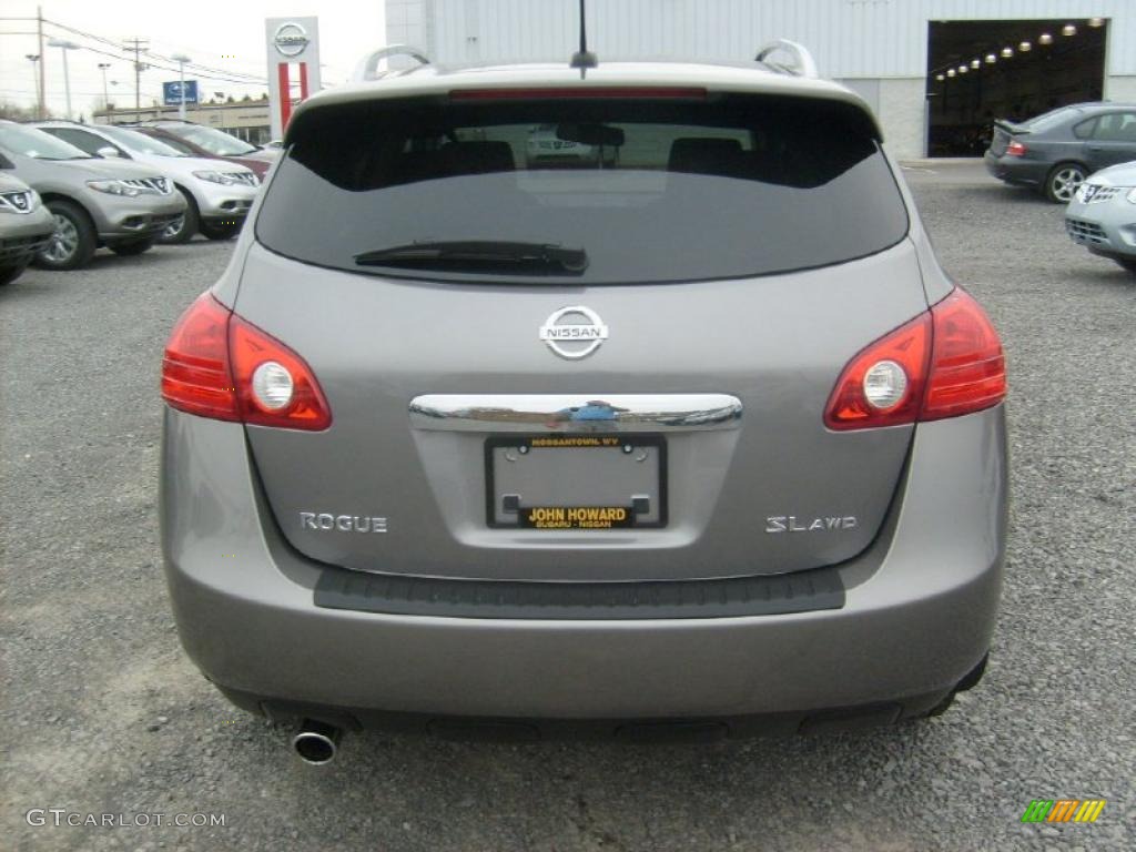 2011 Rogue SL AWD - Platinum Graphite / Black photo #8