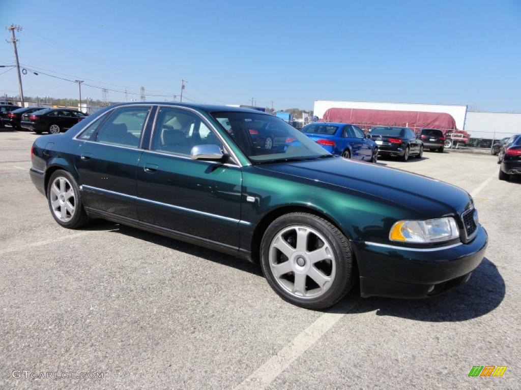 Racing Green 2001 Audi S8 4.2 quattro Exterior Photo #48169499