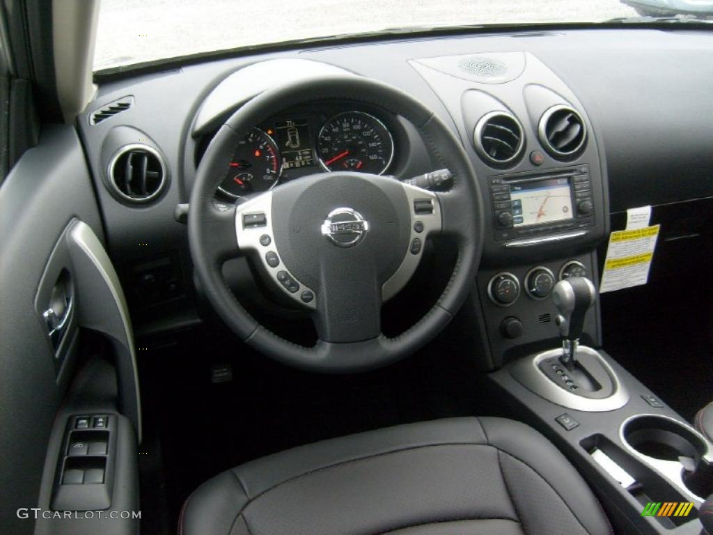 2011 Rogue SL AWD - Platinum Graphite / Black photo #15