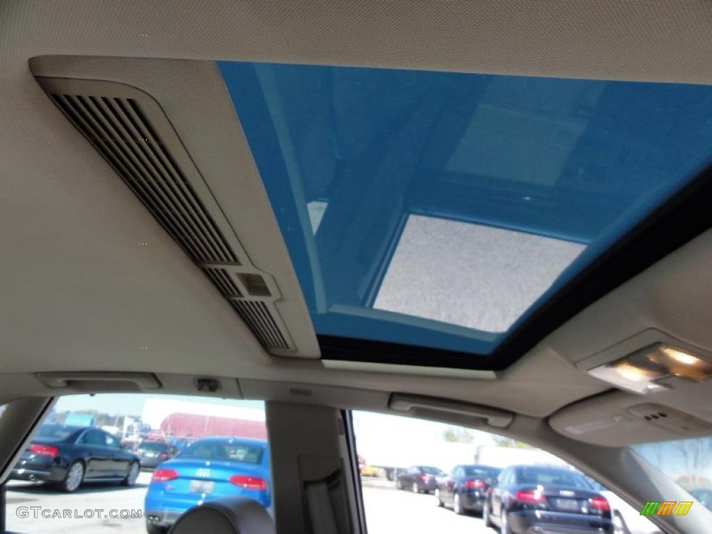 2001 Audi S8 4.2 quattro Sunroof Photo #48169688