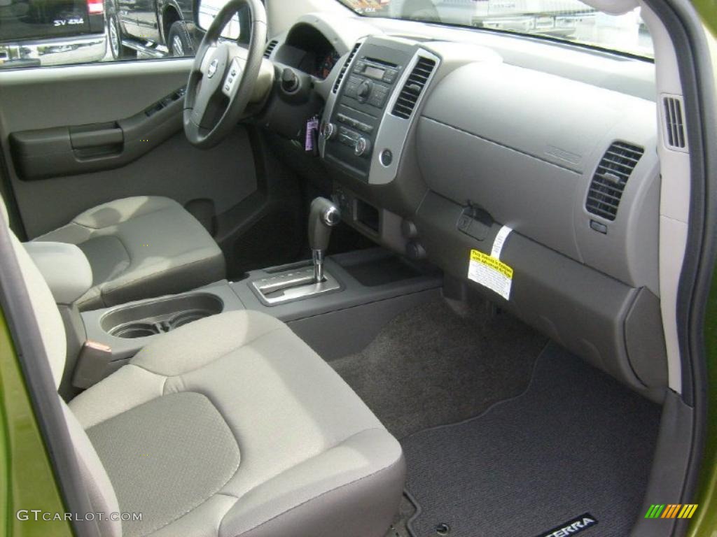 2011 Xterra S 4x4 - Metallic Green / Gray photo #6
