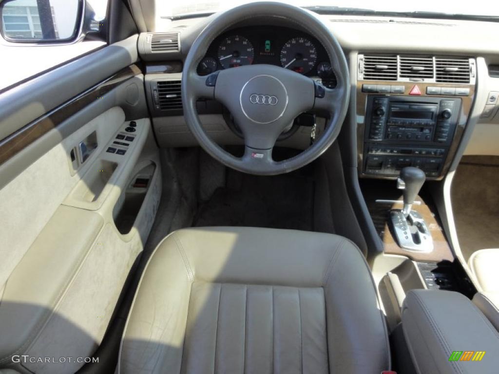 2001 Audi S8 4.2 quattro Dashboard Photos