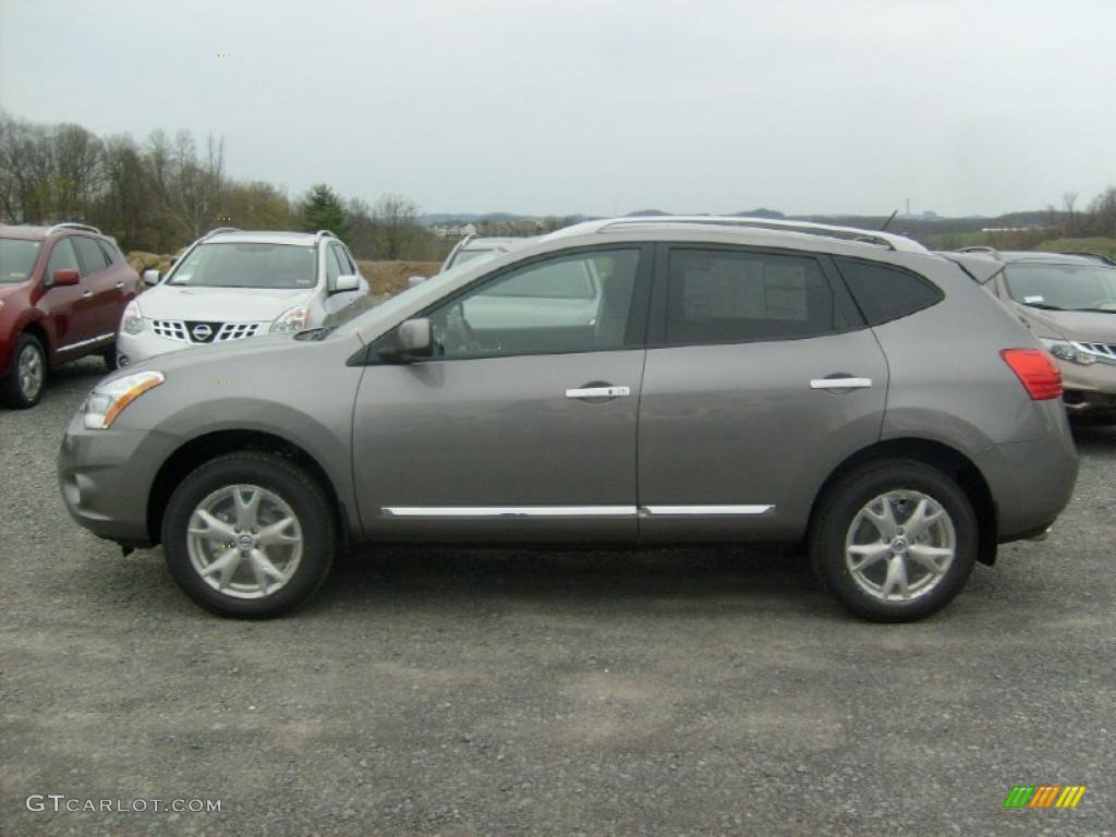 2011 Rogue SV AWD - Platinum Graphite / Black photo #2