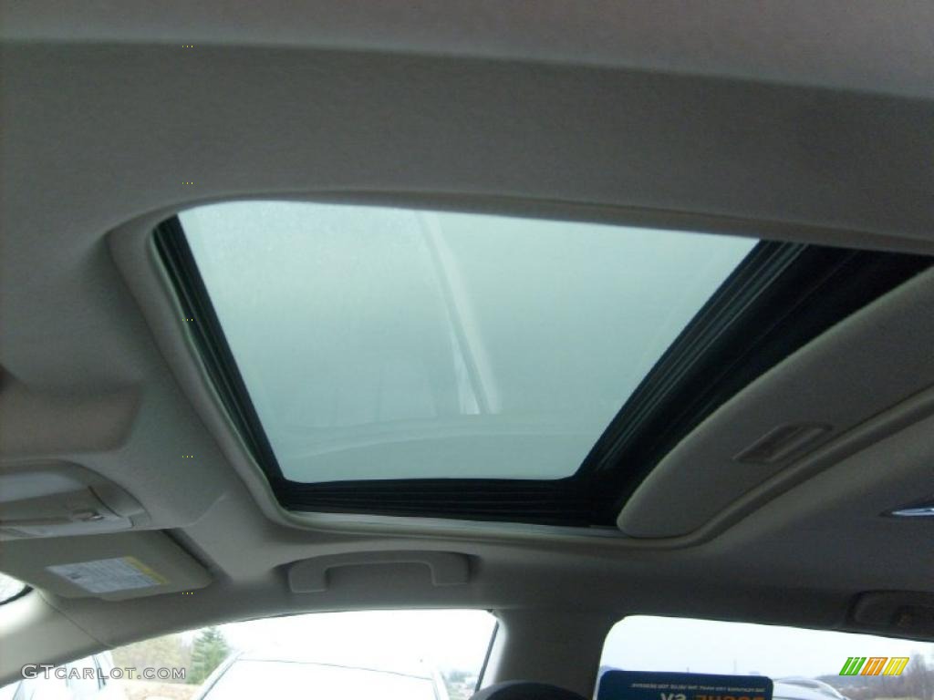 2011 Rogue SV AWD - Platinum Graphite / Black photo #4