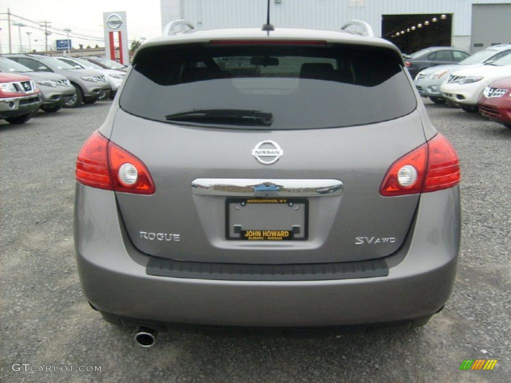 2011 Rogue SV AWD - Platinum Graphite / Black photo #9