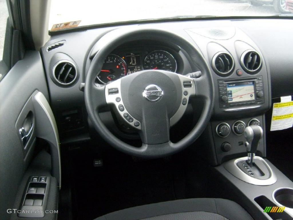 2011 Rogue SV AWD - Platinum Graphite / Black photo #16