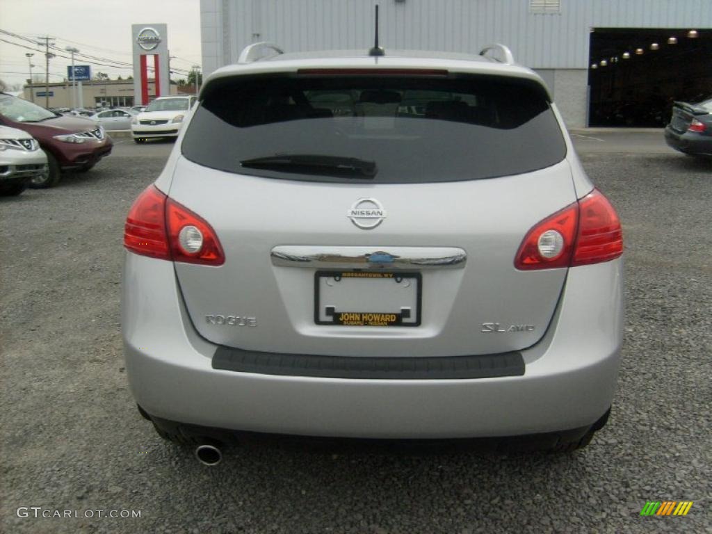2011 Rogue SL AWD - Silver Ice Metallic / Black photo #8