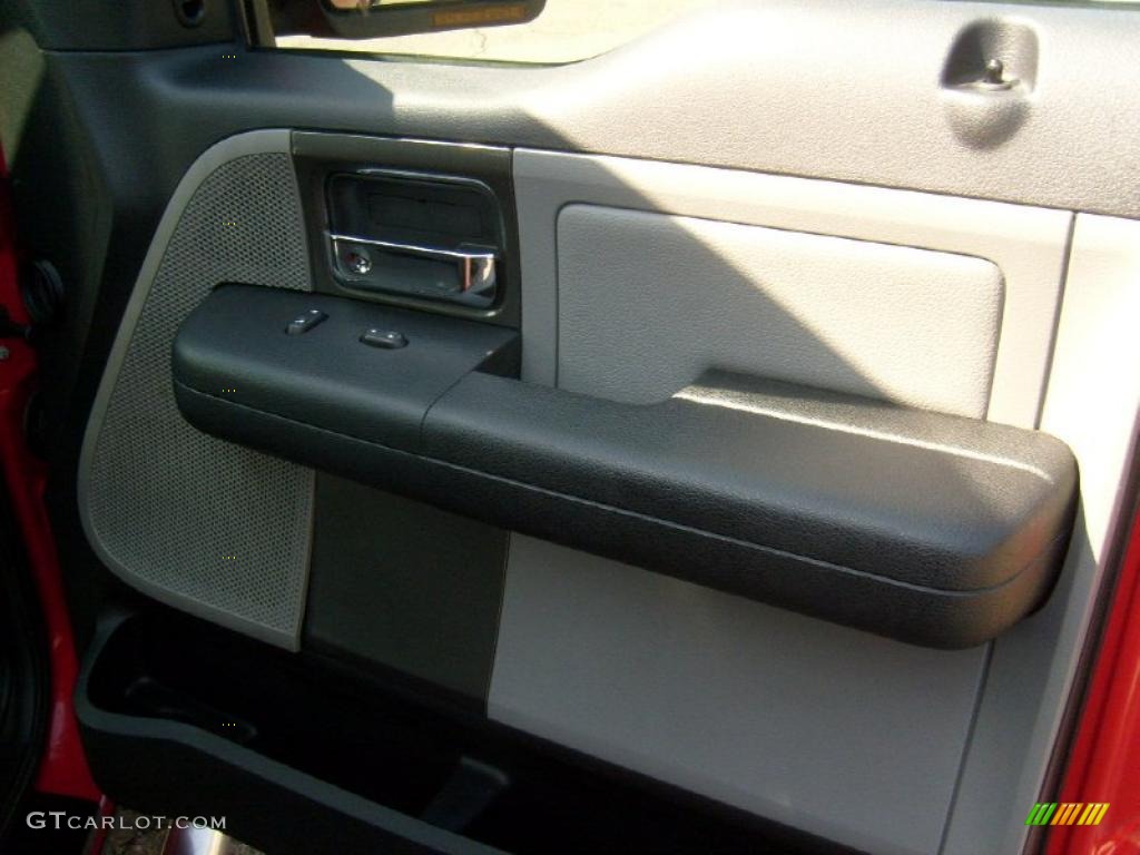 2004 F150 FX4 SuperCrew 4x4 - Bright Red / Medium/Dark Flint photo #17