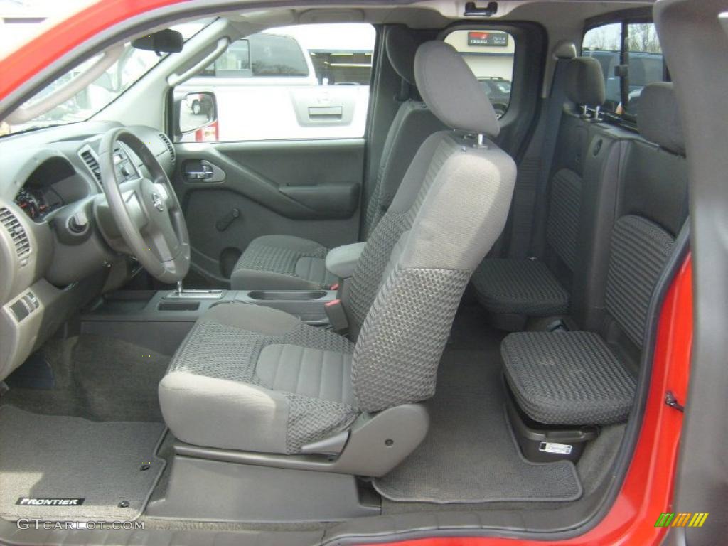 Graphite Interior 2010 Nissan Frontier SE V6 King Cab 4x4 Photo #48175613