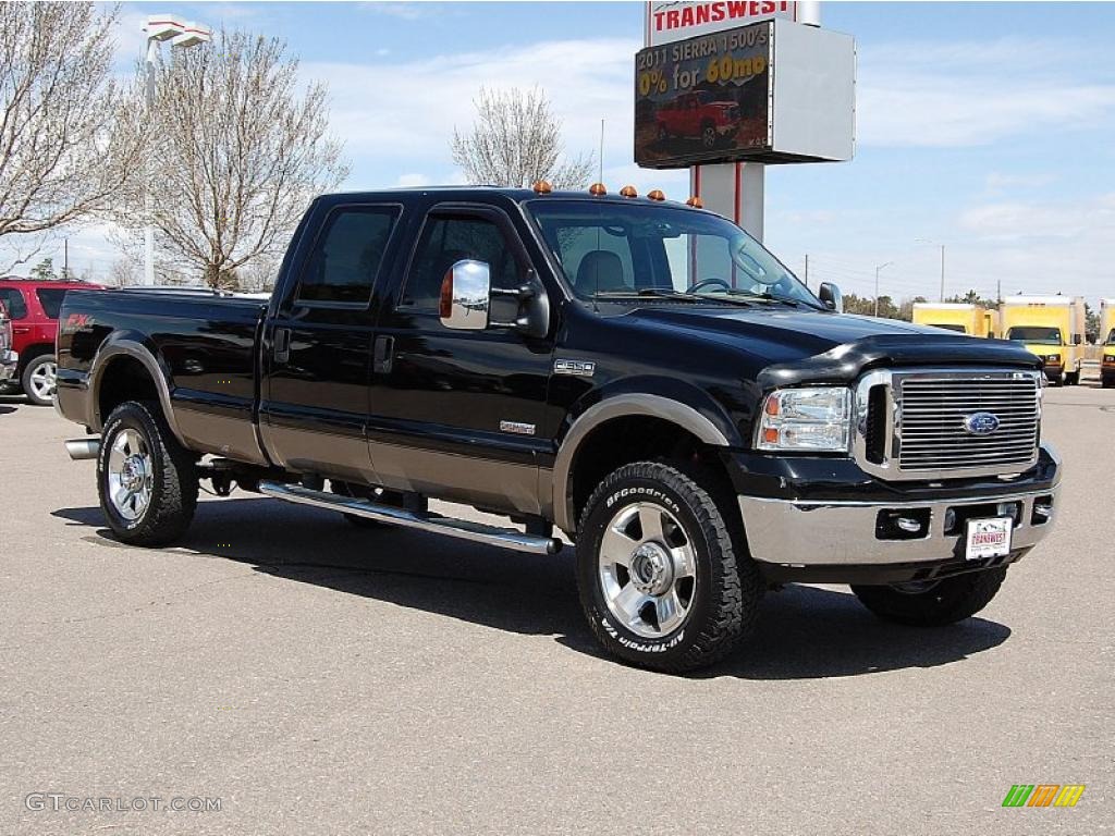 2006 F350 Super Duty Lariat FX4 Crew Cab 4x4 - Black / Tan photo #1