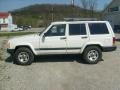 Stone White - Cherokee Sport 4x4 Photo No. 2