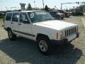 Stone White - Cherokee Sport 4x4 Photo No. 7