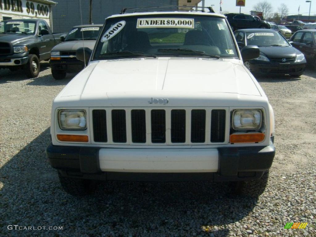 2000 Cherokee Sport 4x4 - Stone White / Agate Black photo #8