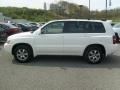 Super White - Highlander V6 4WD Photo No. 4