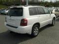 Super White - Highlander V6 4WD Photo No. 7