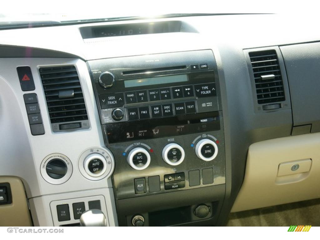 2008 Sequoia SR5 4WD - Timberland Green Mica / Sand Beige photo #25