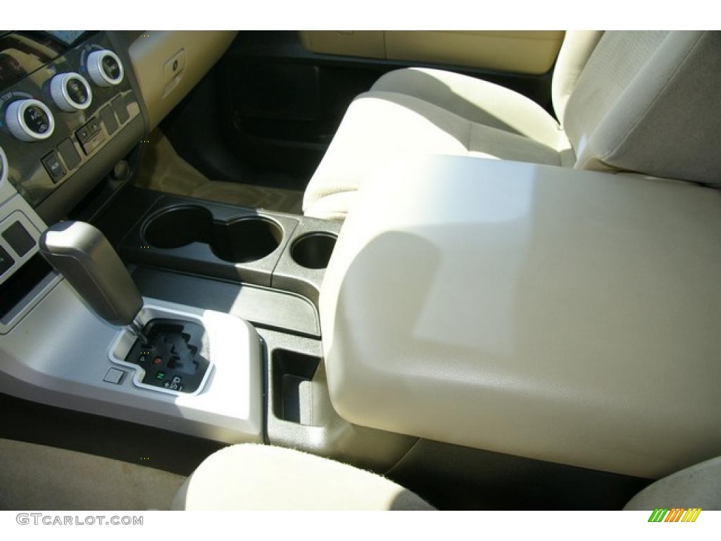 2008 Sequoia SR5 4WD - Timberland Green Mica / Sand Beige photo #27