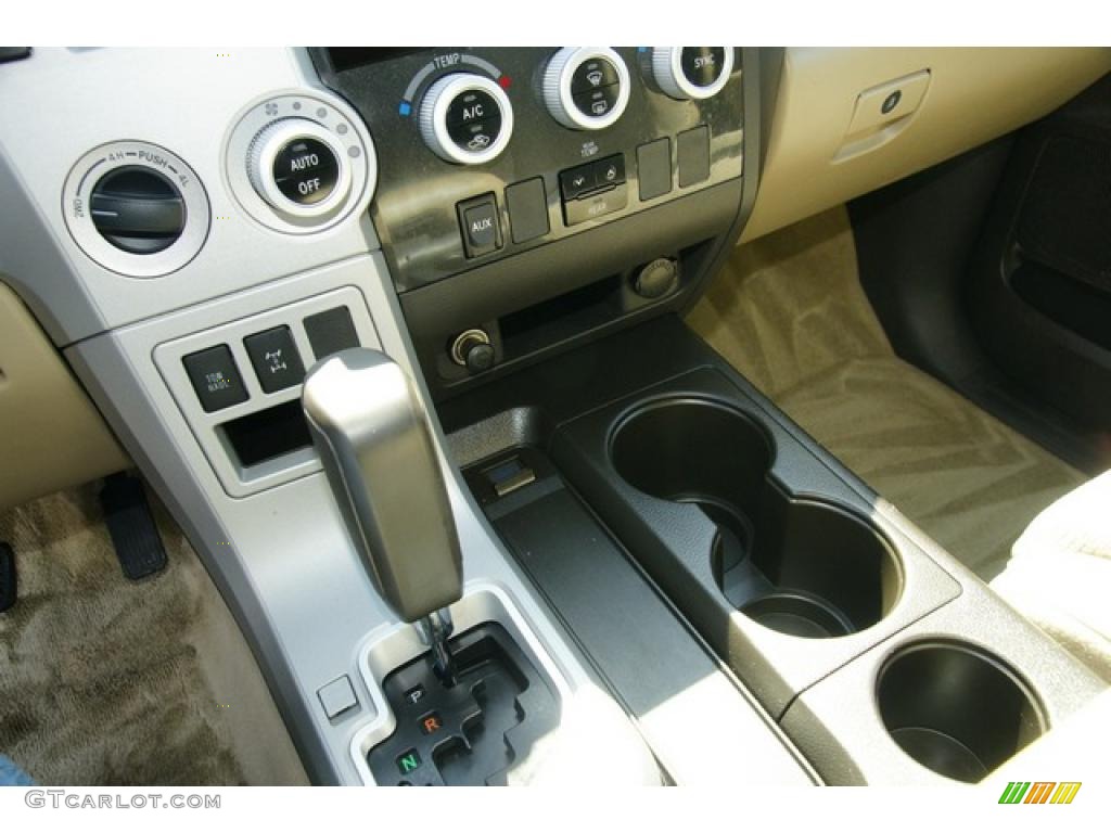 2008 Sequoia SR5 4WD - Timberland Green Mica / Sand Beige photo #30
