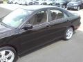 Black - Camry LE Photo No. 20