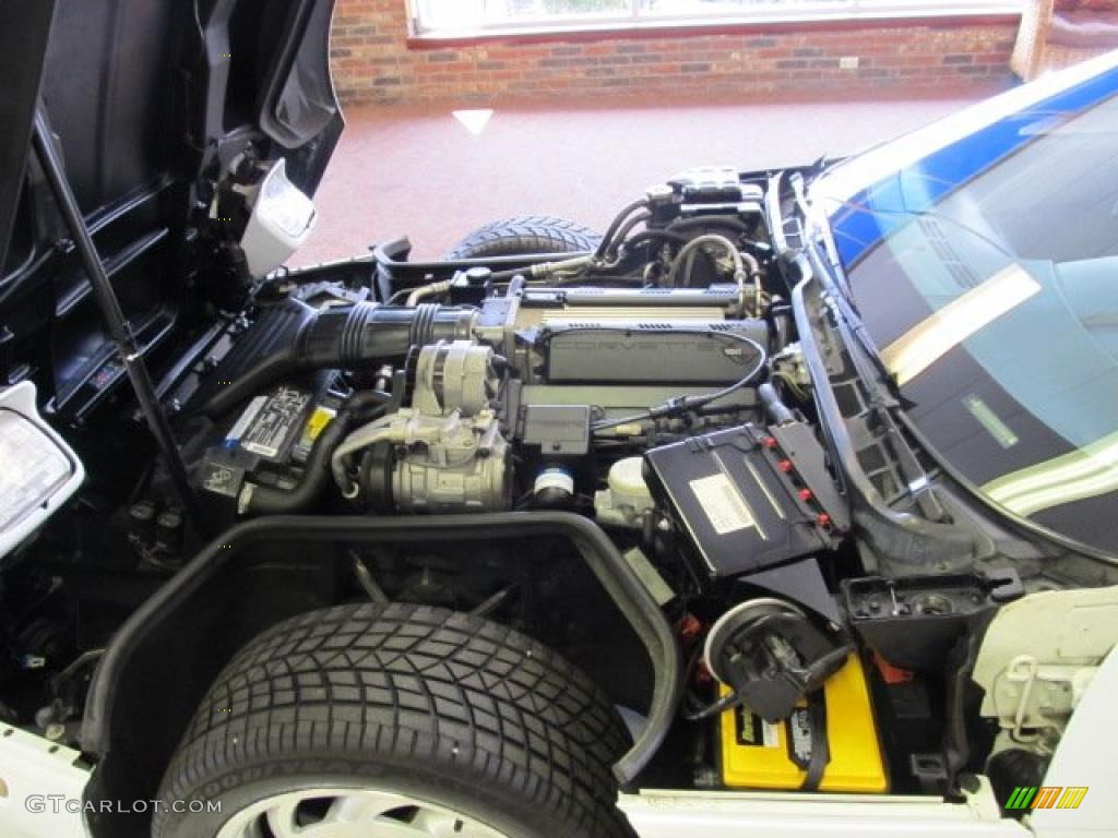 1993 Chevrolet Corvette Convertible 5.7 Liter OHV 16-Valve LT1 V8 Engine Photo #48182000