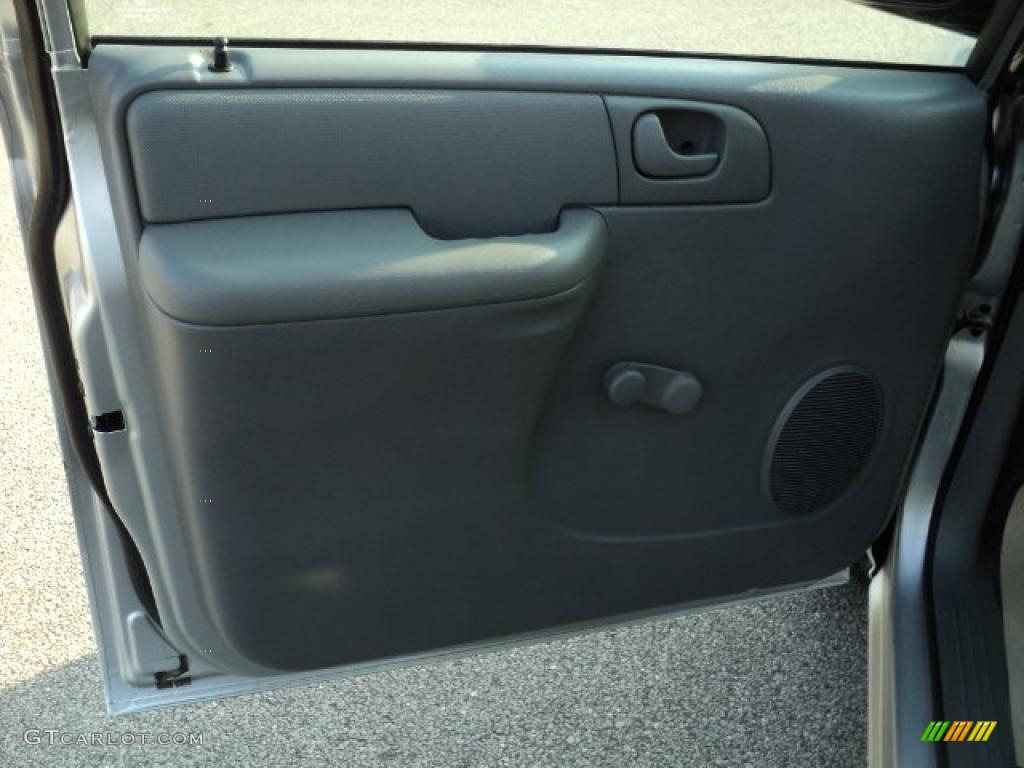 2006 Grand Caravan SE - Bright Silver Metallic / Medium Slate Gray photo #8