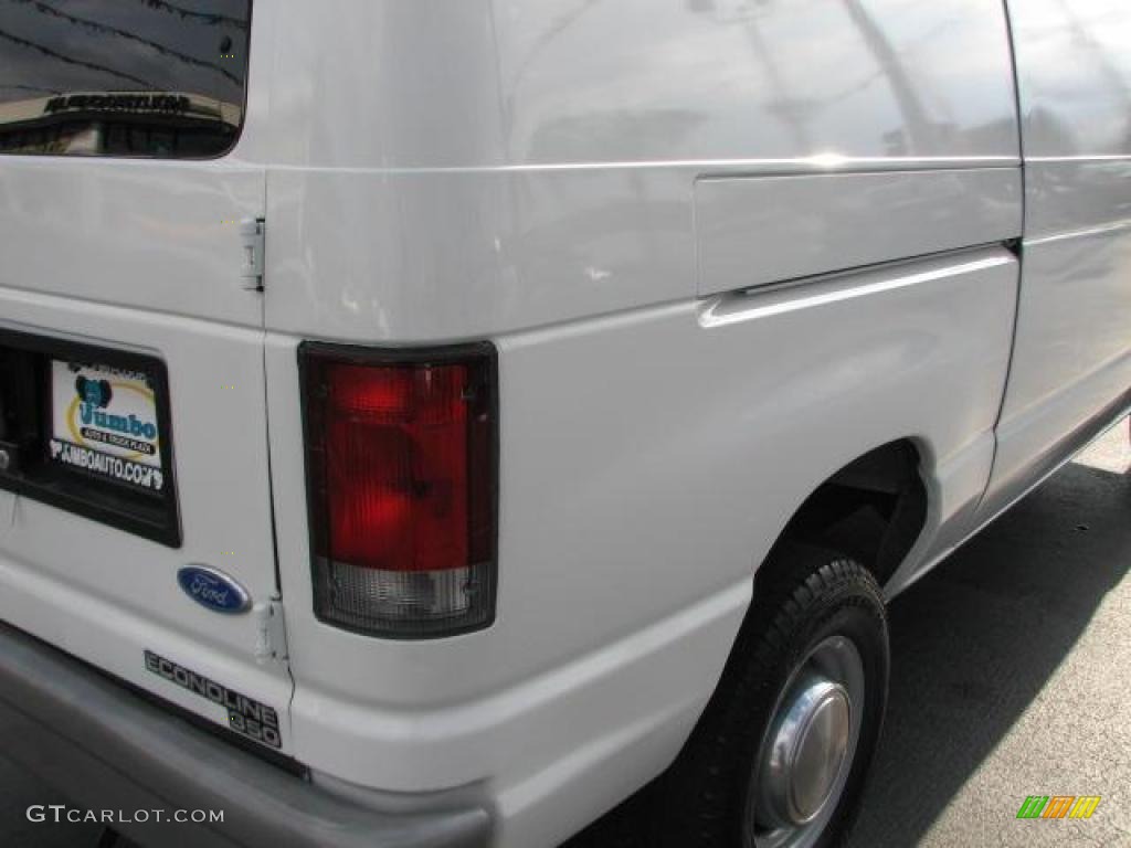 1997 E Series Van E350 Cargo - Oxford White / Medium Graphite photo #10