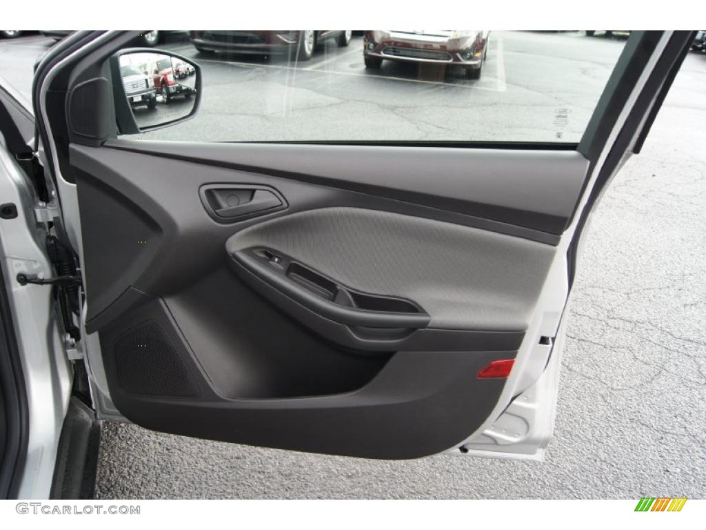 2012 Ford Focus S Sedan Charcoal Black Door Panel Photo #48187024