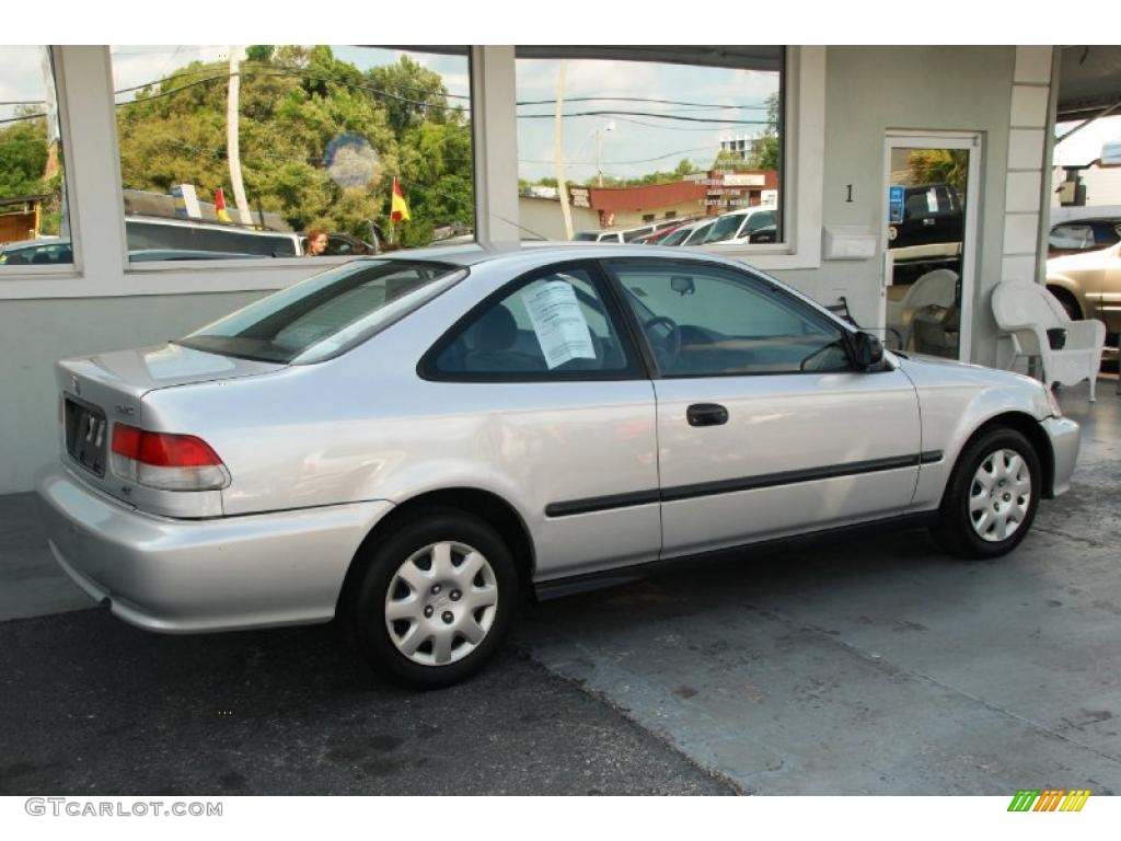 1999 Civic DX Coupe - Vogue Silver Metallic / Dark Gray photo #8