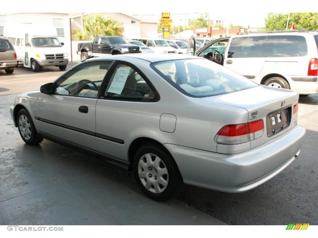 1999 Civic DX Coupe - Vogue Silver Metallic / Dark Gray photo #9