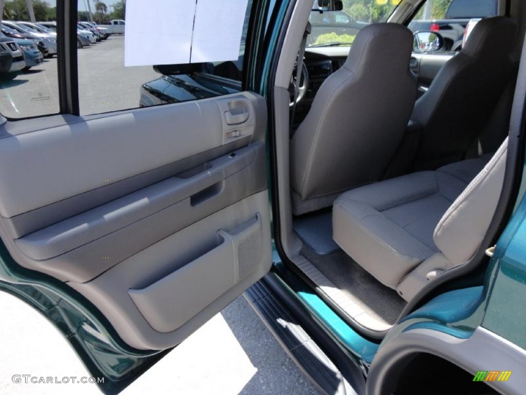 2003 Durango Sport - Timberline Green Pearlcoat / Sandstone photo #7