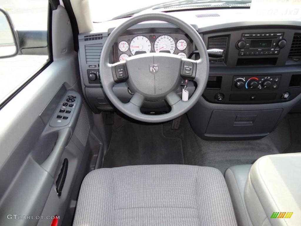 2008 Dodge Ram 2500 SXT Quad Cab Dashboard Photos