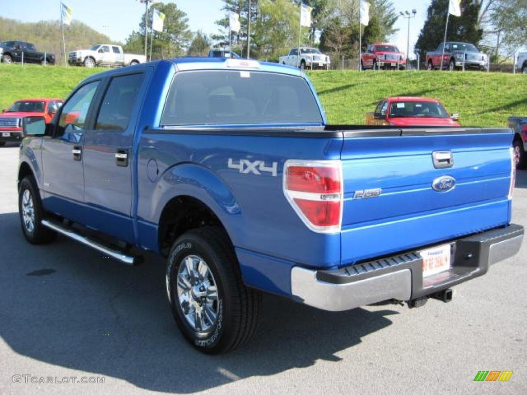 2011 F150 XLT SuperCrew 4x4 - Blue Flame Metallic / Steel Gray photo #8