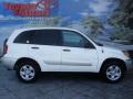 Super White - RAV4  Photo No. 1