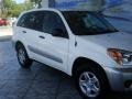 Super White - RAV4  Photo No. 2