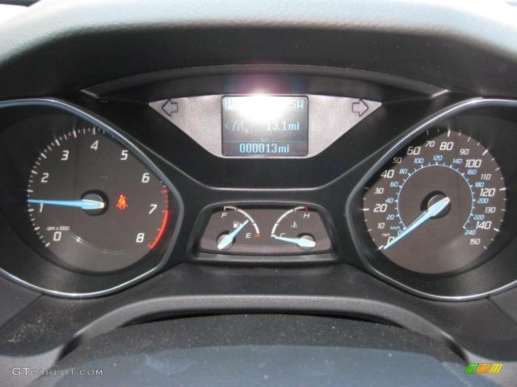 2012 Ford Focus SE 5-Door Gauges Photo #48192857