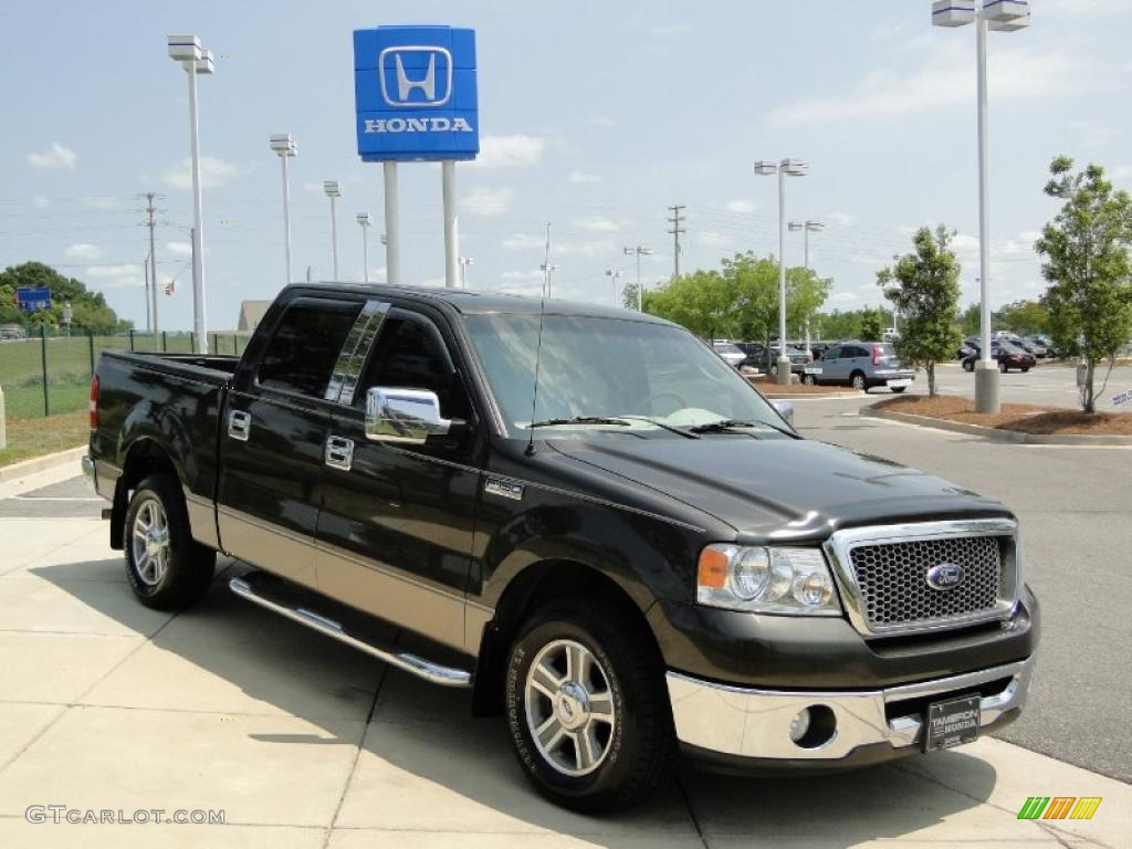 2006 F150 XLT SuperCrew - Dark Stone Metallic / Tan photo #2