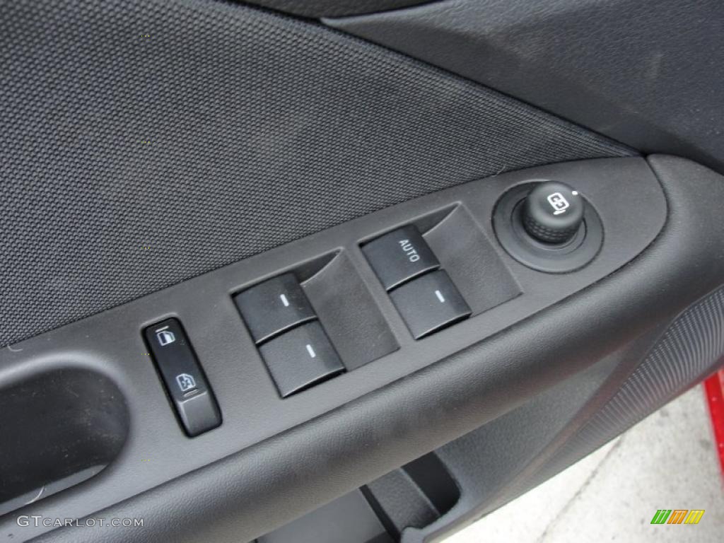 2011 Fusion SE - Red Candy Metallic / Charcoal Black photo #23
