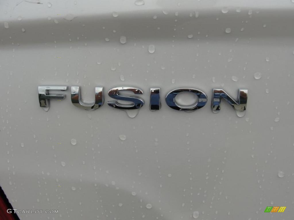 2011 Fusion SE - White Platinum Tri-Coat / Camel photo #15