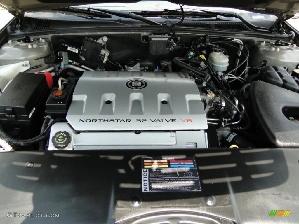 2001 Cadillac Seville SLS 4.6L DOHC 32-Valve Northstar V8 Engine Photo #48196738