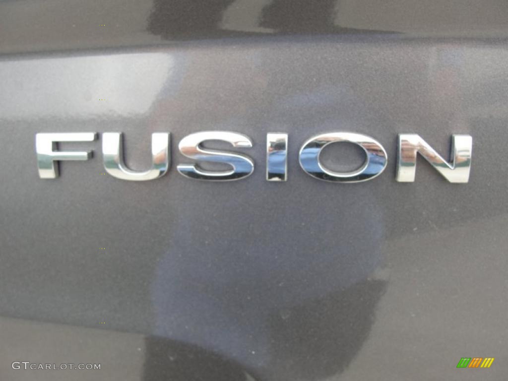 2011 Fusion SE - Sterling Grey Metallic / Charcoal Black photo #15