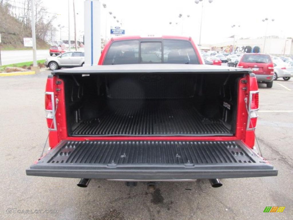 2006 F150 XLT SuperCab 4x4 - Bright Red / Medium/Dark Flint photo #7