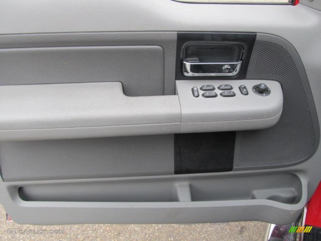 2006 F150 XLT SuperCab 4x4 - Bright Red / Medium/Dark Flint photo #11