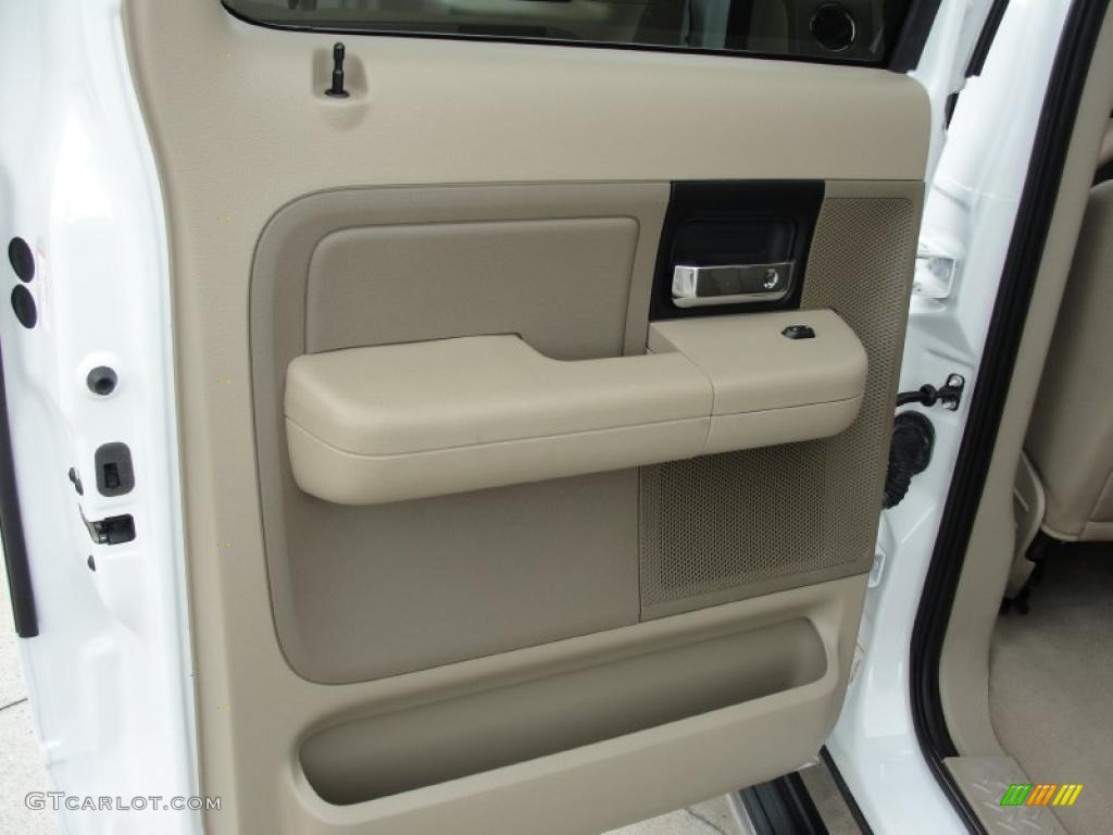 2006 F150 XLT SuperCrew - Oxford White / Tan photo #30