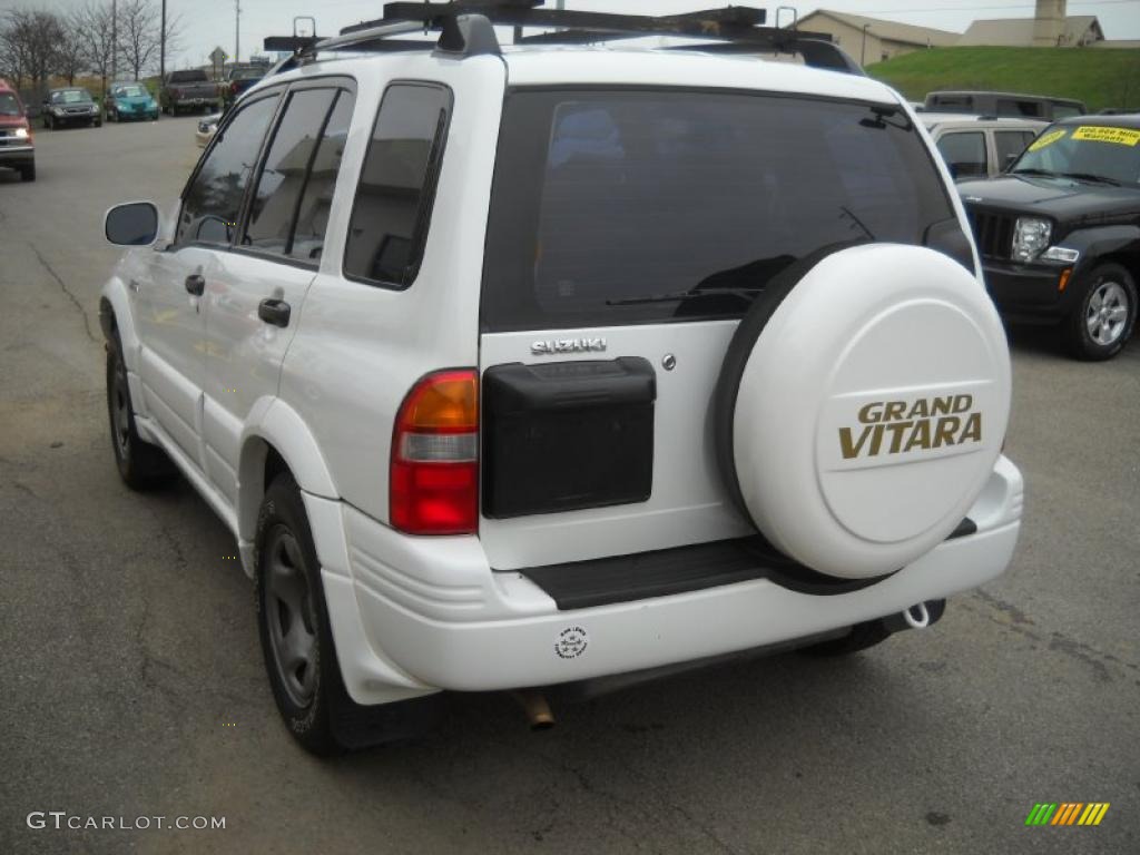 2000 Grand Vitara JLX 4x4 - Polar White / Gray photo #4