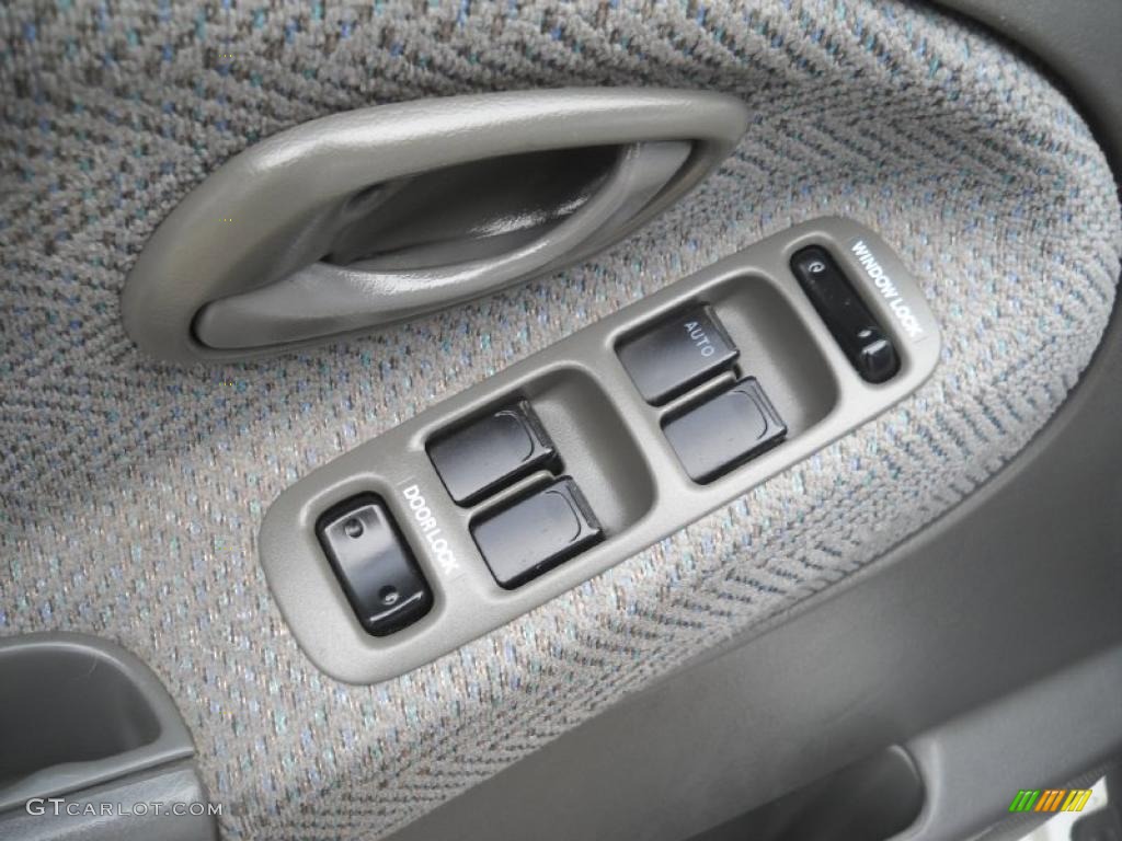 2000 Grand Vitara JLX 4x4 - Polar White / Gray photo #21